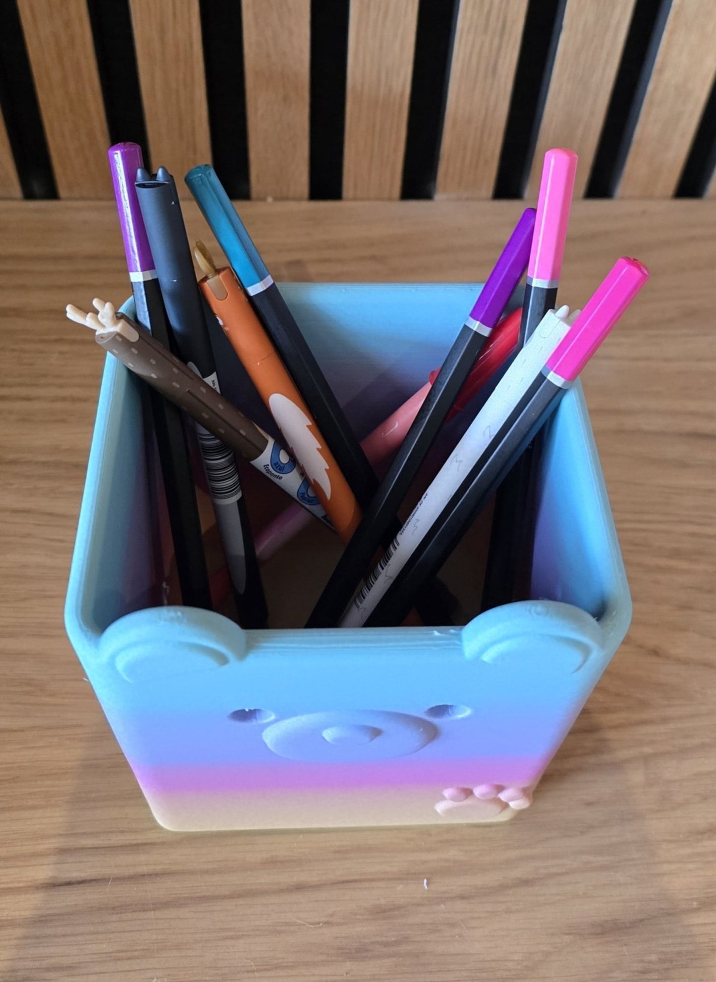 Pennenhouder Beer - Pastel Regenboog - Het Oekedoeleke